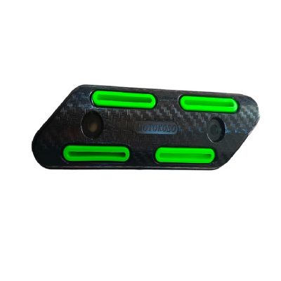Protector Tubo Escape Plastico Negro Con verde ZZ