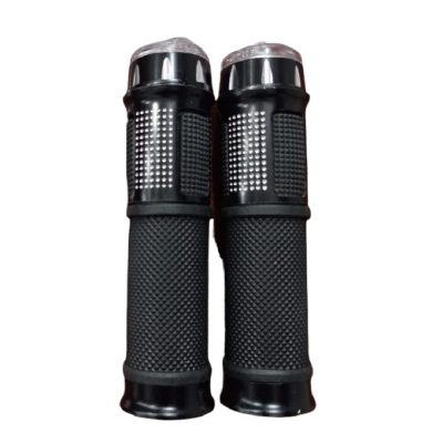 Puños Plasticos Con Luces C/ Negro SK-0528 Sakiwa